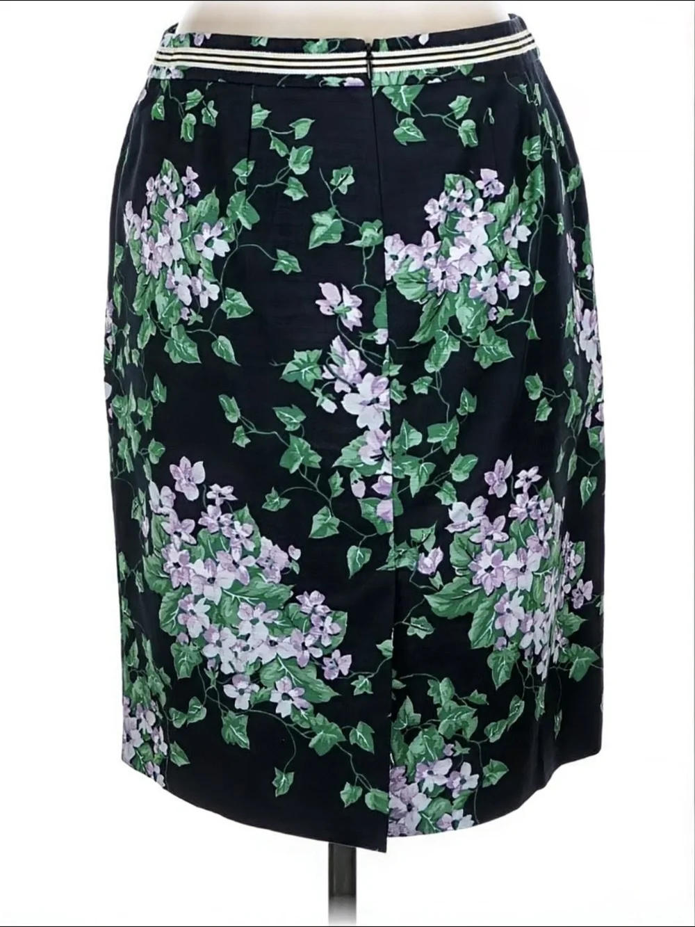 🌸Summery Floral Navy Pencil Skirt - Picture 4 of 6
